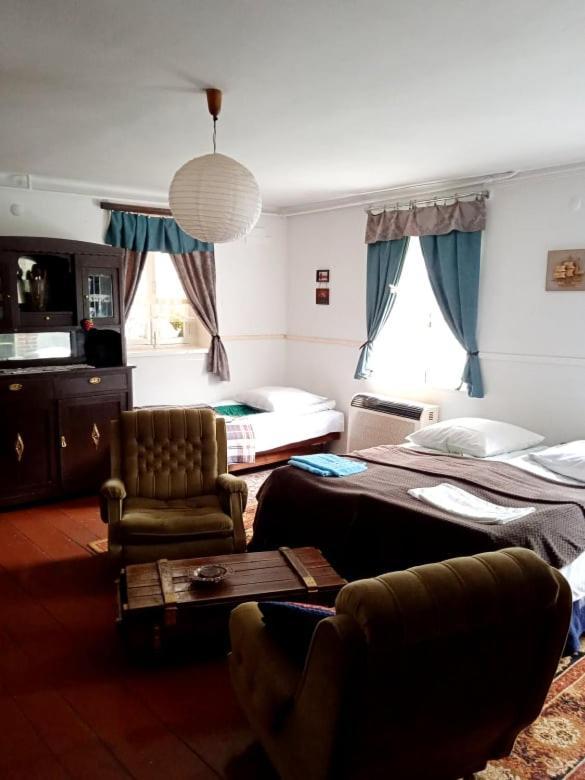 Guest House Meri Poppins Dedoplis Tskaro Exterior photo